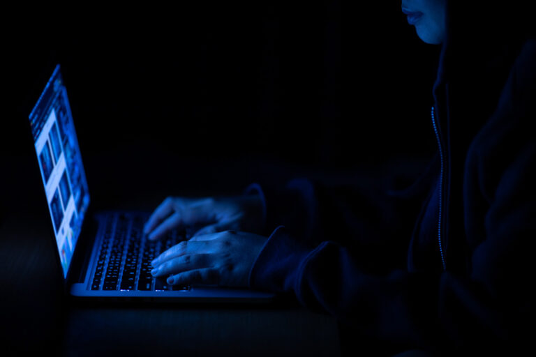 Alerta vermelho no ciberespaço: Botnet androxgh0st ataca AWS e Microsoft