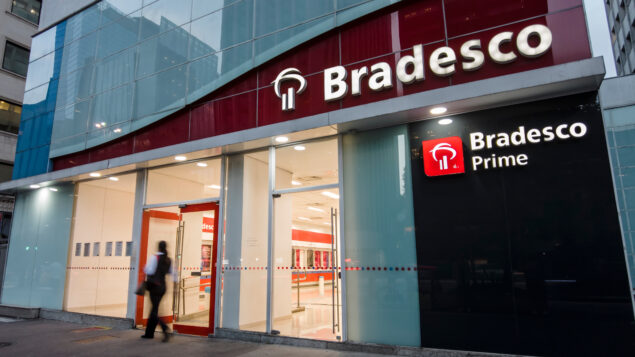 Bradesco apresenta crescimento no crédito e controle de despesas no primeiro trimestre sob nova gestão