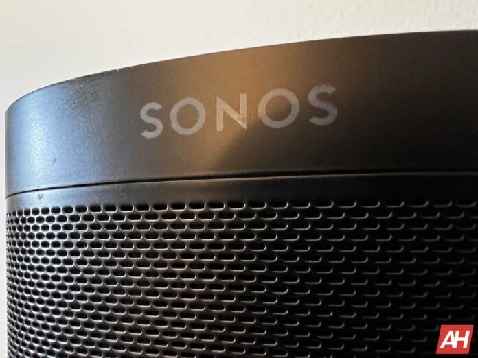 Fones de ouvido Sonos Ace com almofadas magnéticas vazaram junto com os preços
