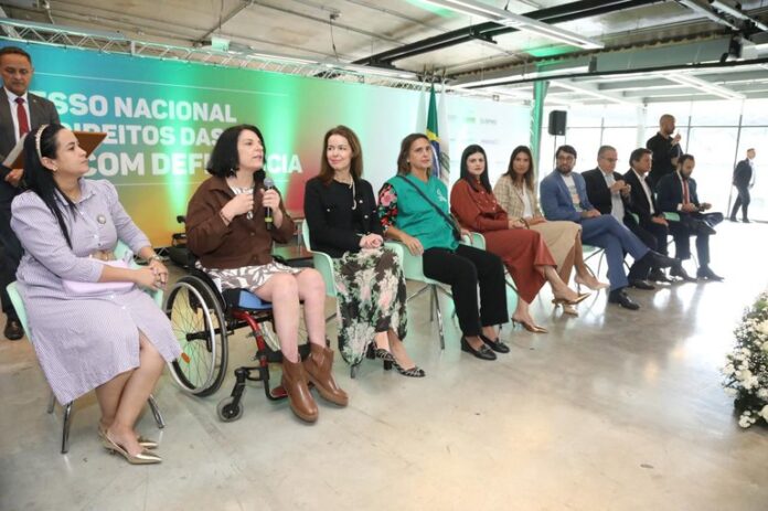 MDHC debate inclusão e justiça climática em congresso sobre pessoas com deficiência em Belo Horizonte