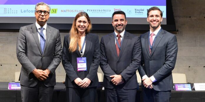 CGU-participa-de-seminario.jpg