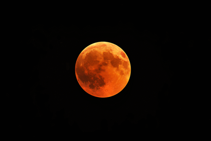 Programa do Observatório Nacional vai retransmitir eclipse total da Lua