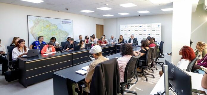 Renuião com vítimas de COVID Crédito_Luís Oliveira_Ascom-MS (4) (1).jpg